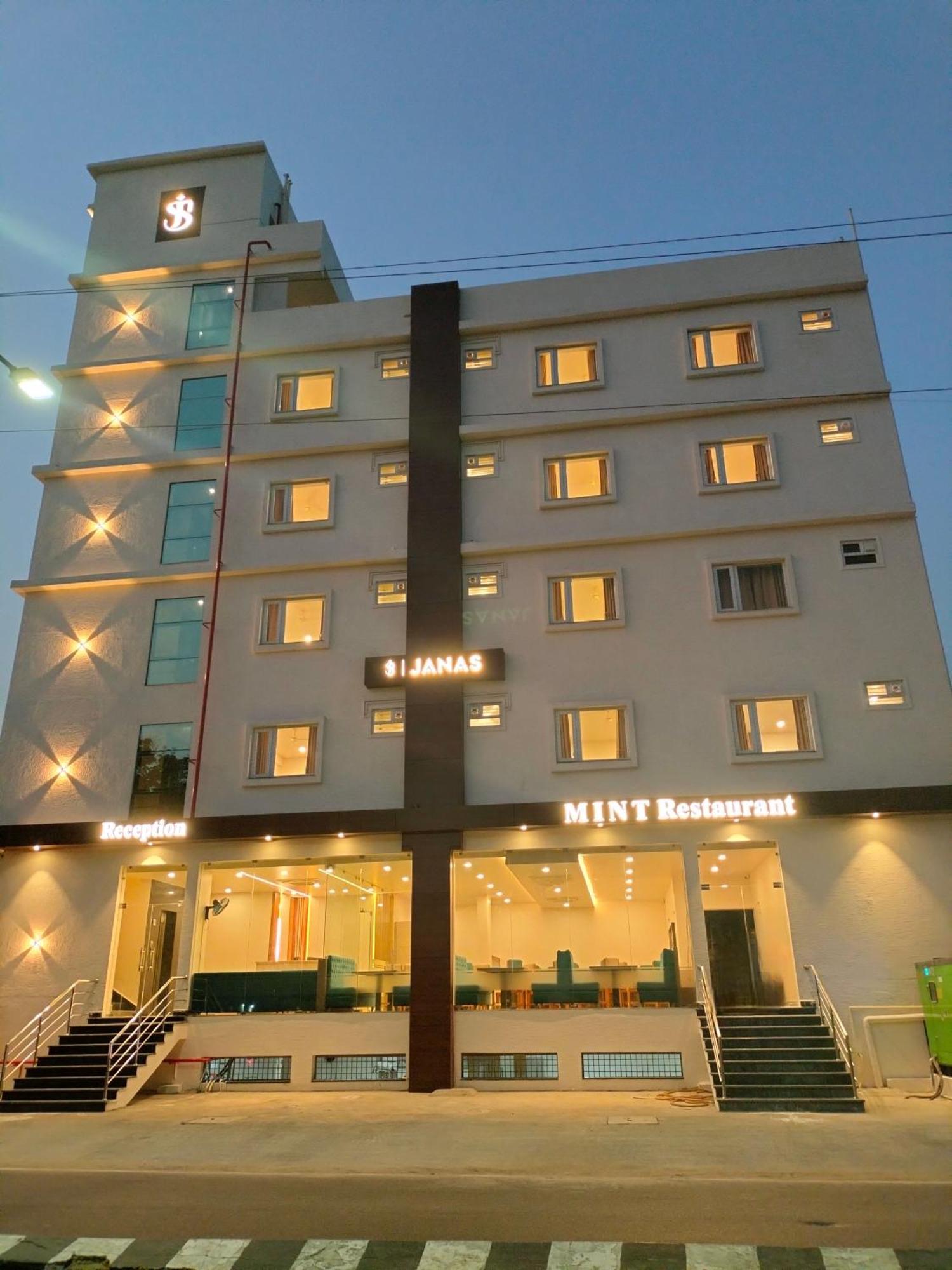 Hotel Janas Tirupati Exteriér fotografie